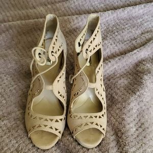 Jennifer Lopez heels